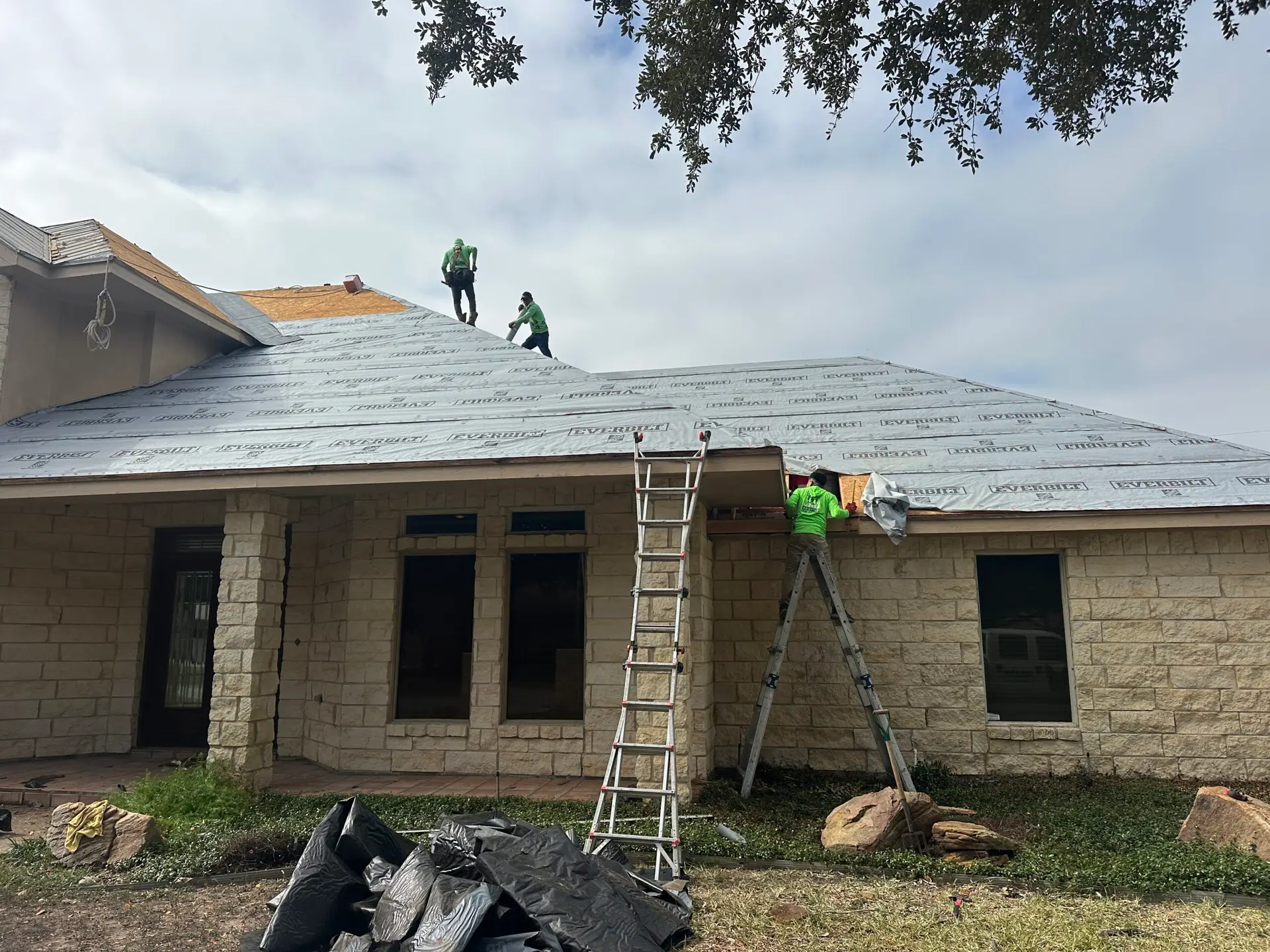 Soffit and fascia installation detail work in McAllen