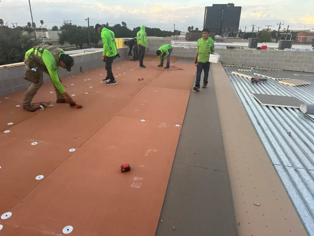 commercial roofer commercial roofing and waterproofing 