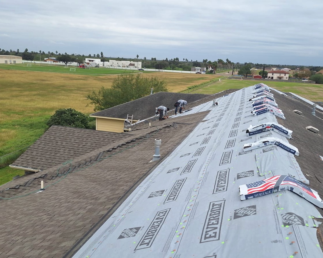 Commercial aspahlt shingle roofing mcallen