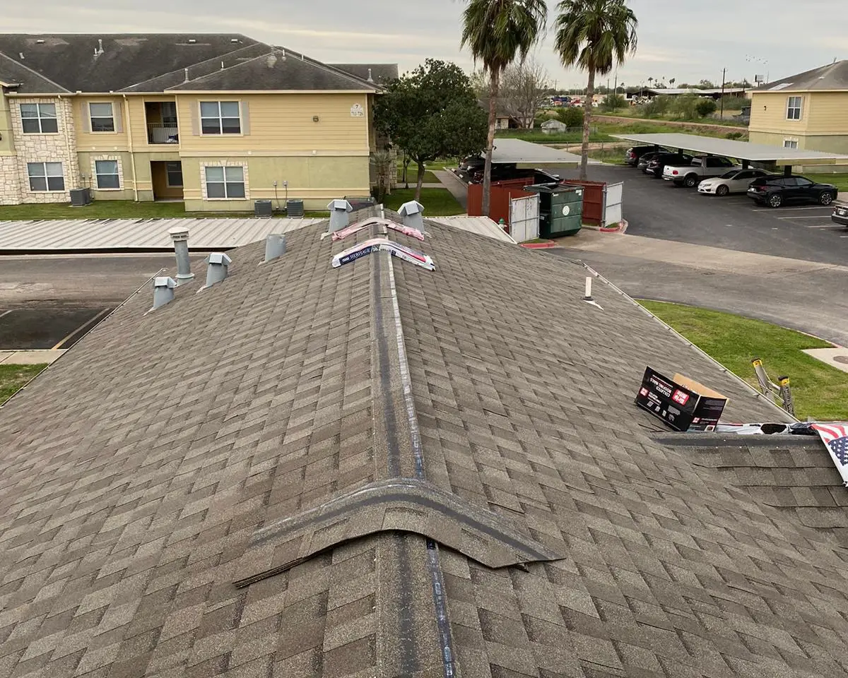 Commercial aspahlt shingle roofing mcallen