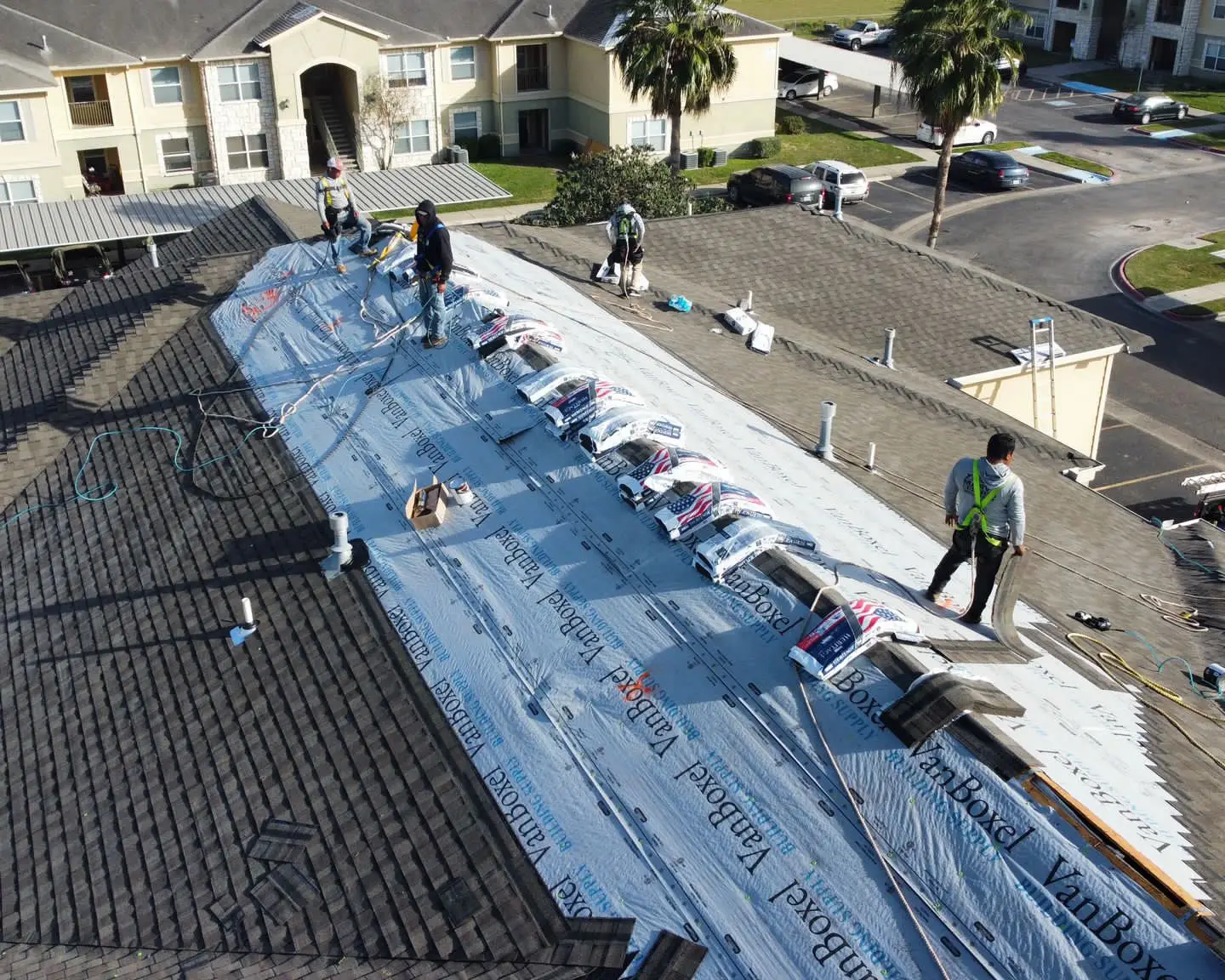 Commercial aspahlt shingle roofing mcallen